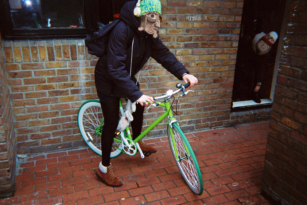 Francois Soulignac - London Streets, green bike fixie