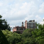 Boston public garden, House on the wood