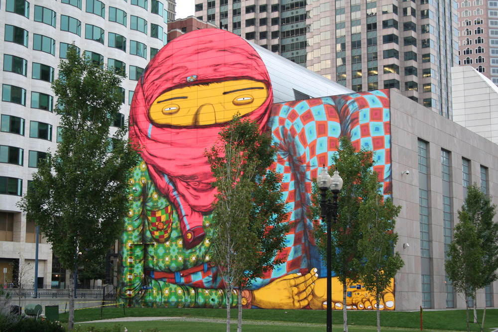 Boston Street Art - The Giant of Boston, Os Gemeos (detail zoom view from street)