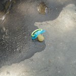 Sad things on the Streets of Paris, Tétine tototte enfant perdue