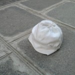 Sad things on the Streets of Paris, Petit chapeau d'enfant perdu