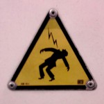 Sad things on the Streets of Paris, Pictogramme attention électricité danger de mort