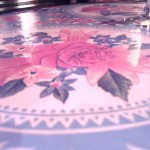 Paris Design, Table café terrasse pink flower vintage Métro Jourdain